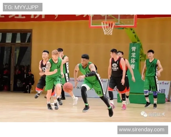 广州篮球队与重庆篮球队赛后战术分析与总结探讨